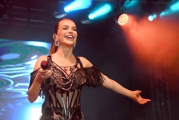Bjelovar: Koncert Severine na Terezijani