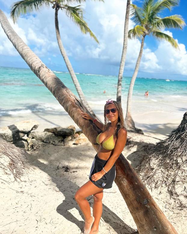 FOTO Bujna Argentinka upala u hotel omiljene ekipe i ostvarila san. Samo, zaboravila je nešto