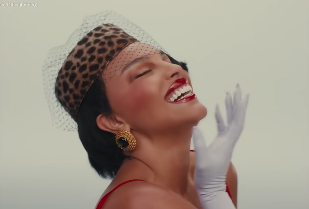 FOTO Doja Cat objavila je novu pjesmu: Pogledajte ljepotice s modnih pista koje su u spotu...