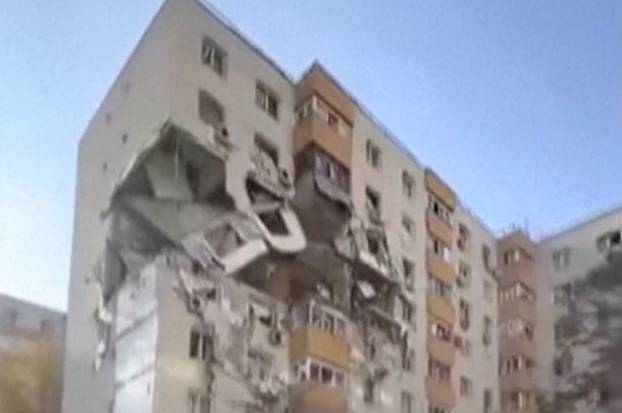 Explosion at eight-story apartment block, in Bucharest