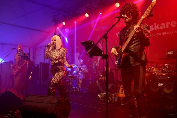 Maja Šuput održala koncert u Crikvenici povodom maškara