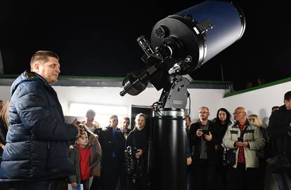 FOTO U Tvrđavi Brod otvorili su novi centar sa zvjezdarnicom