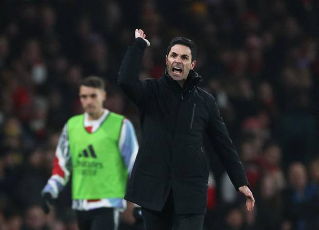 Premier League - Arsenal v Aston Villa