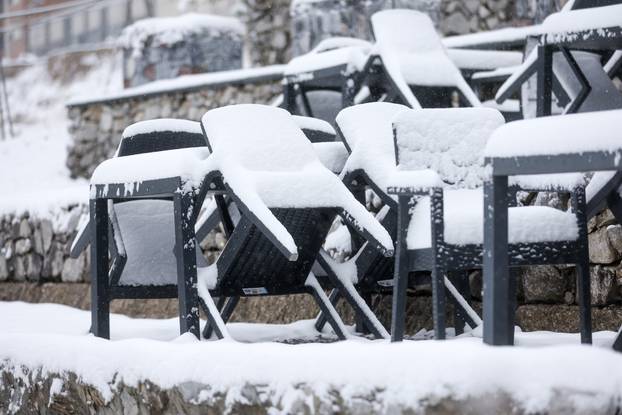 Prvi snijeg na planini Bjelašnici