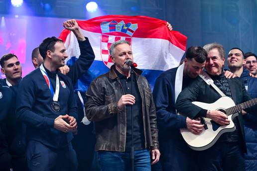 Ni&scaron;ta od do&ccaron;eka u Zagrebu?! Rukometa&scaron;i &zcaron;ele da im pjeva Thompson, Grad im to odbio