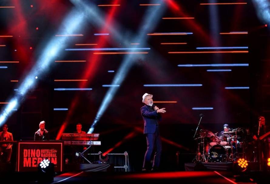 Dino Merlin je pjevao, a on je na koncertu uspio 'ubiti oko'