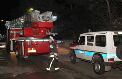 Muškarac gledao televiziju pa shvatio da gori spavaća soba