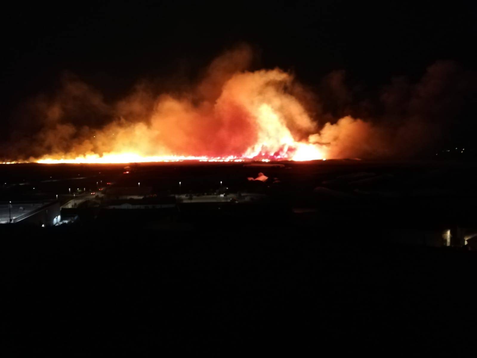 Ogroman požar kod Metkovića: Obranili smo kuće, dobro je...