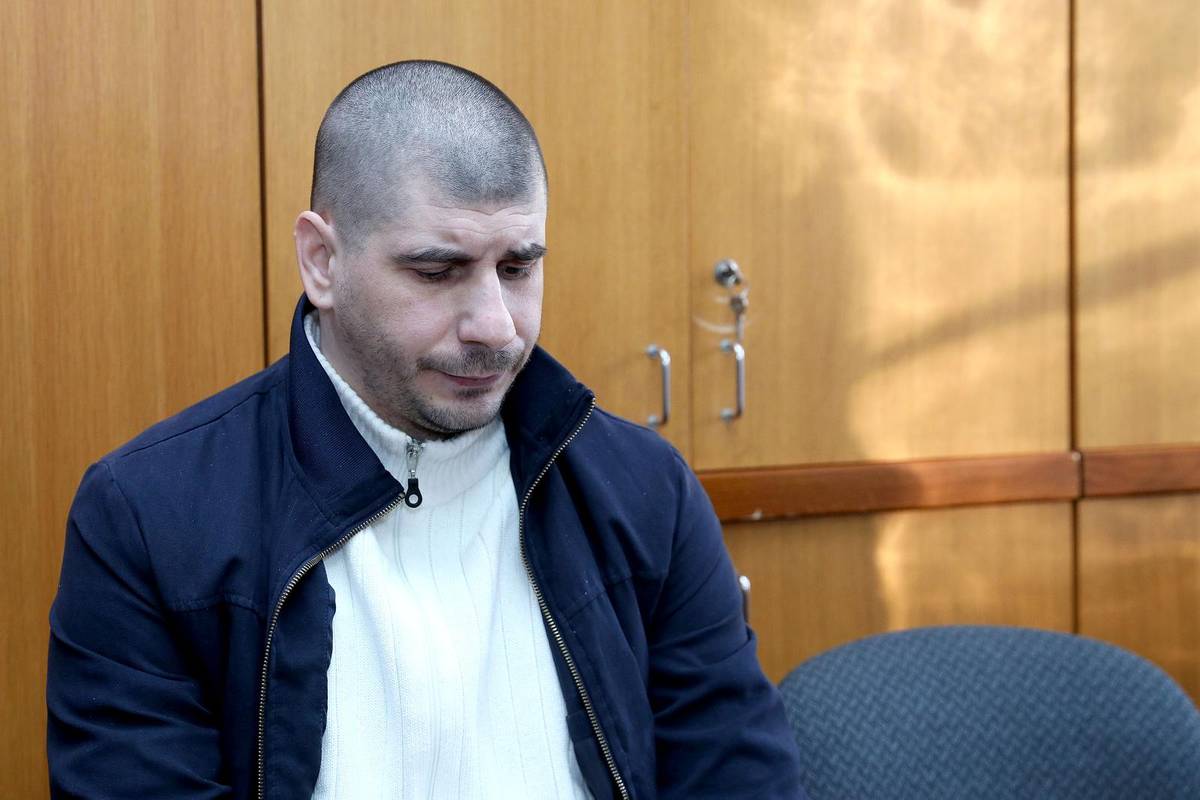 Minkoviću postrožili kaznu: Zaklao strinu i njenog posinka
