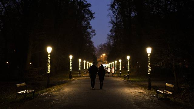 Zagreb: Večernja šetnja Maksimirom