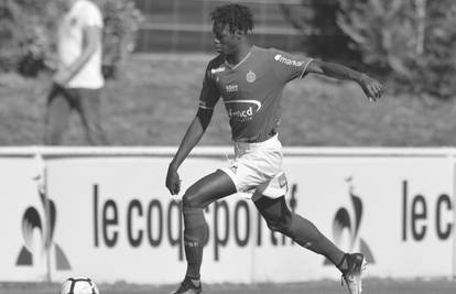 Zalutali metak usmrtio mladog nogometaša Saint-Etiennea...