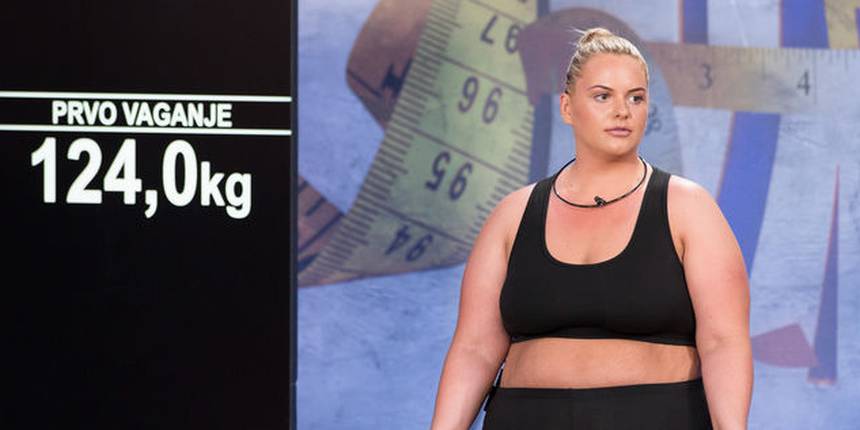 Nina Martina nekoć imala 150 kila, a sada ponosno pokazuje trbuh u majicama iznad pupka