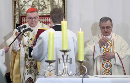 Kardinal Bozanić pozvao na mir i poručio vjernicima da pomažu drugima, osobito prognanicima