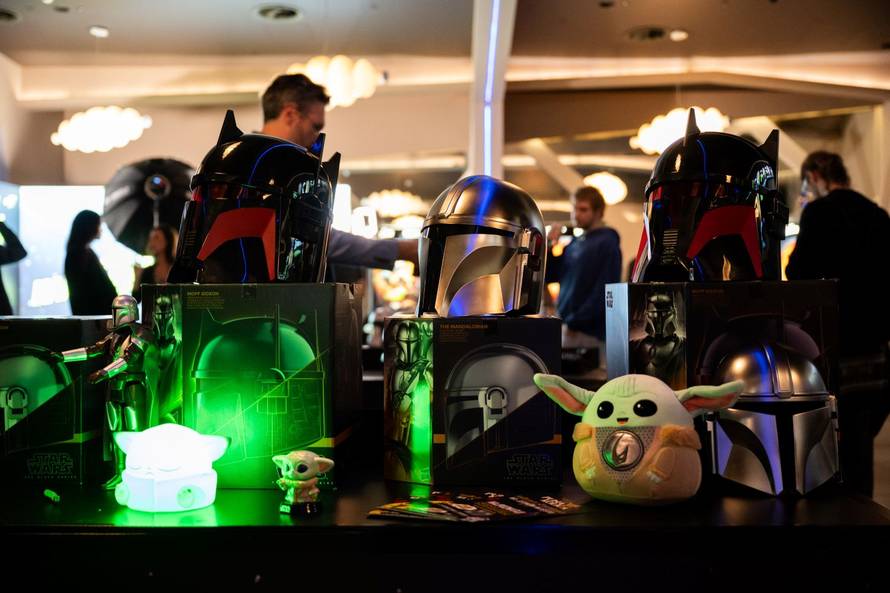 Star Wars: Mandalorian i Grogu  oduševio sve generacije
