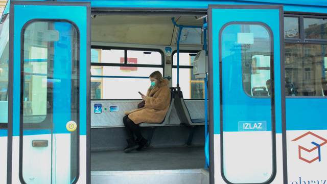 Osijek: Broj putnika u tramvajskom prometu zbog novim mjera uvelike je smanjen