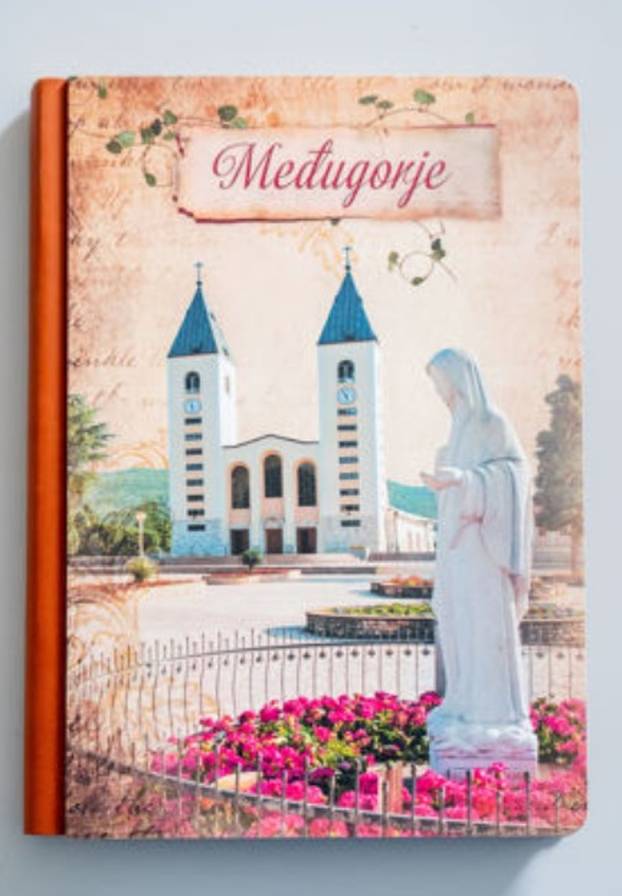 Maslinovo ulje, Livaja, svjetleći kipići Gospe i termosica: Ovo je ponuda trgovina iz Međugorja