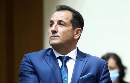 Bivši ministar obrane BiH Selmo Cikotić dobio tri godine zatvora