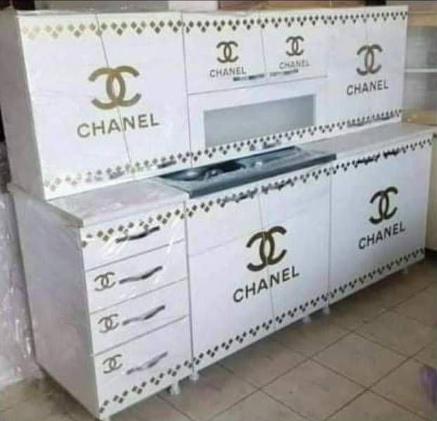 FOTO Objavili su fotke Chanel kuhinje, među kupcima i Hrvati. Prvi komentar srušio internet!