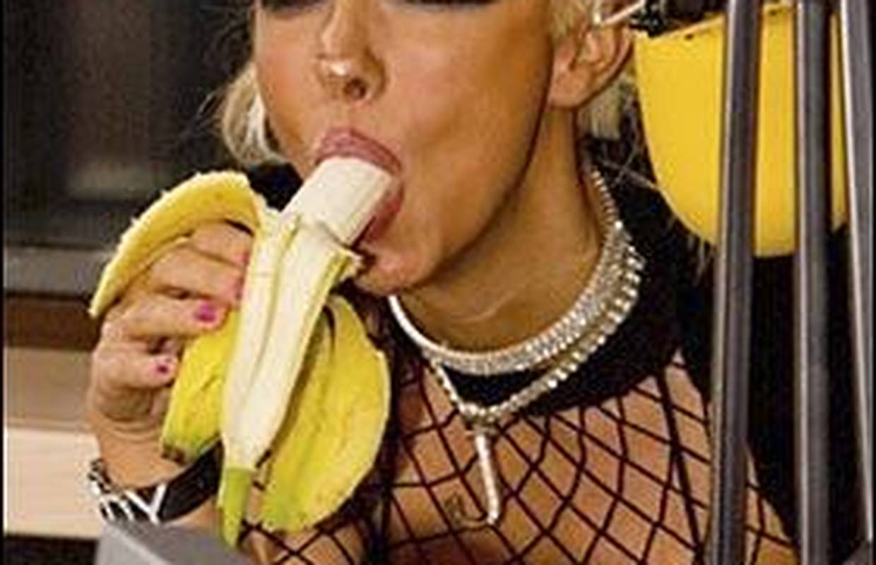Jodie Marsh nosila plakat da traži donora sperme