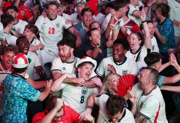 FIFA World Cup 2026 - Quarter Final - Norway v England - Fans gather in London
