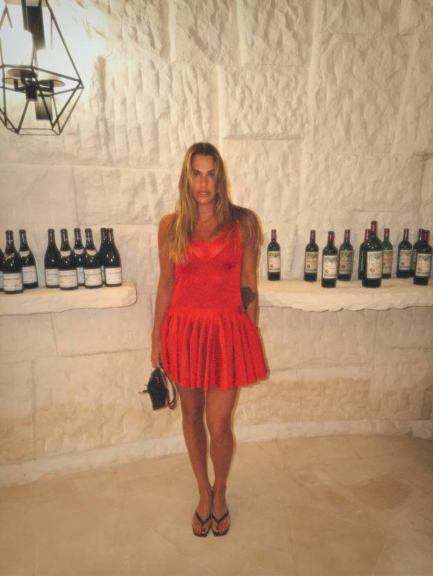 FOTO Najzgodnija tenisačica istaknula obline u uskoj majici