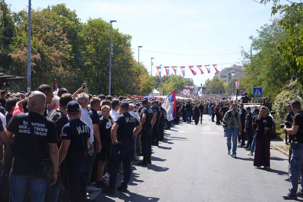 Beograd: Sprovod ratnog zločinca Ratka Mladića