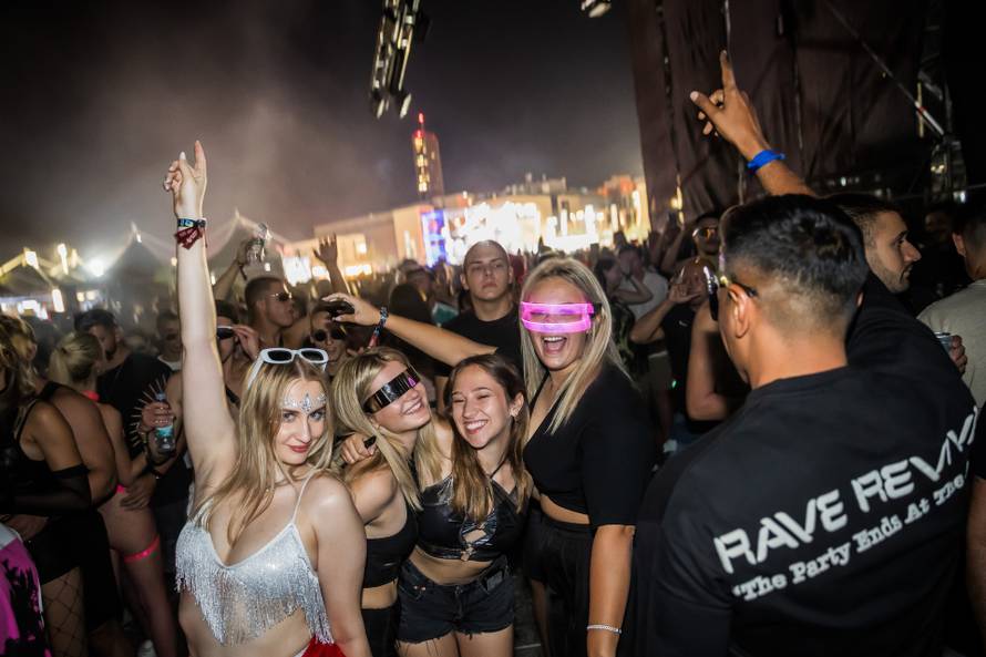 Split - Druga Vecer Atmosfera. 