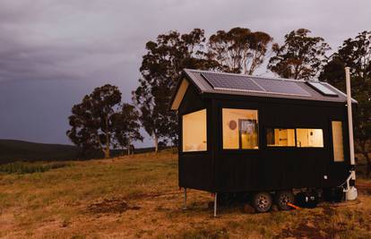 Solarni setovi za svaku lokaciju: Off-grid rješenja za vikendice, kuće i mobilne kućice