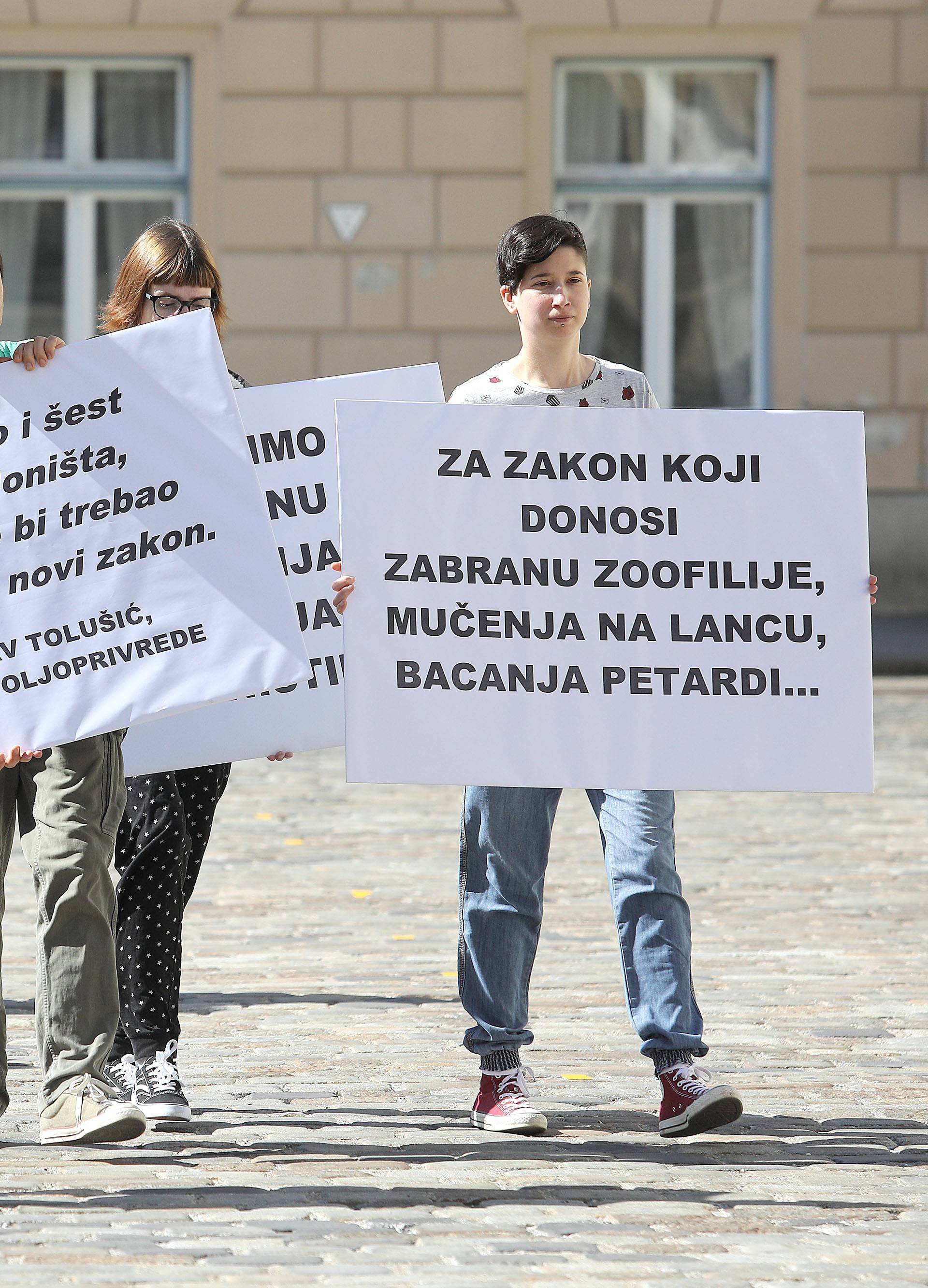 Povećali rodiljne naknade: Za nezaposlene odsad 2328 kuna