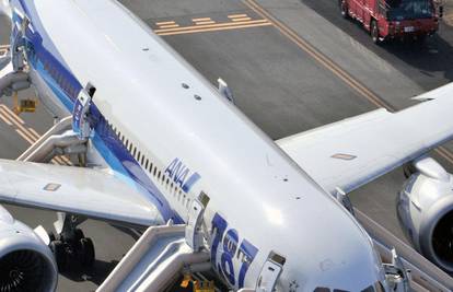 Prisilno sletio 'Dreamliner': U Japanu prizemljili Boeinge 787
