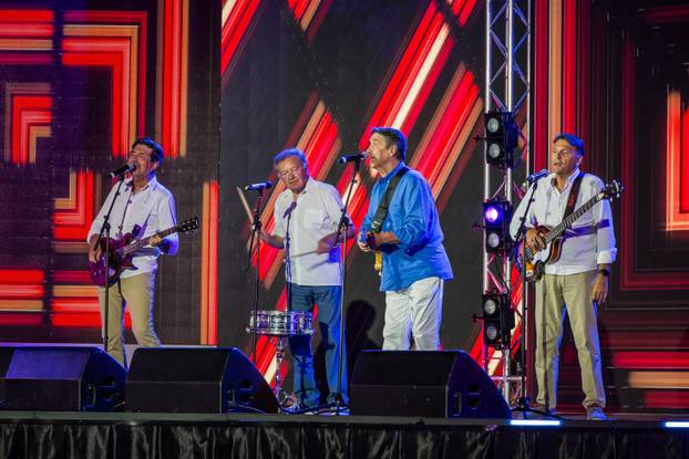 Split: Finalna večer Splitskog Festivala na Prokurativama