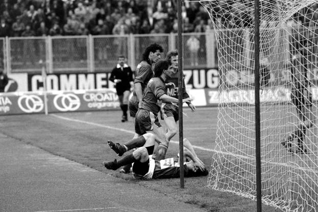 Zagreb: Savezna liga Jugoslavije, Dinamo - Borac, 7.4.1990.