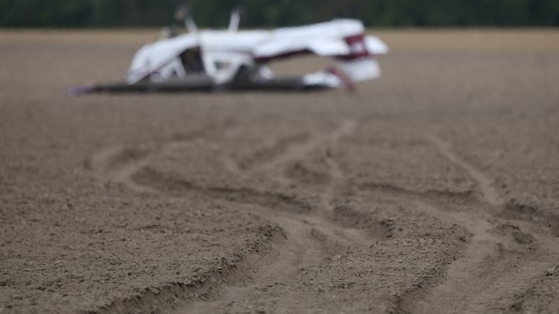 FOTO Ovo je avion koji se srušio kod Vinkovaca: 'Pilot je kontroli leta prijavio problem s gorivom'