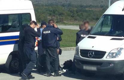 Policija 'pretresla' autobus na odmorištu, uhitili su muškarca 