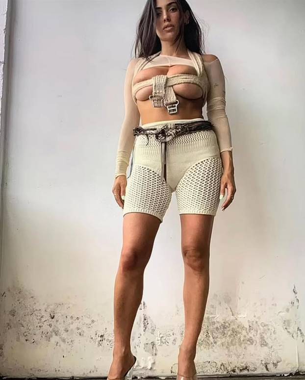 FOTO Fetiš ili...? Poznate dame vole remenje: Pogledajte kako ih nose i kojoj najbolje pristaju