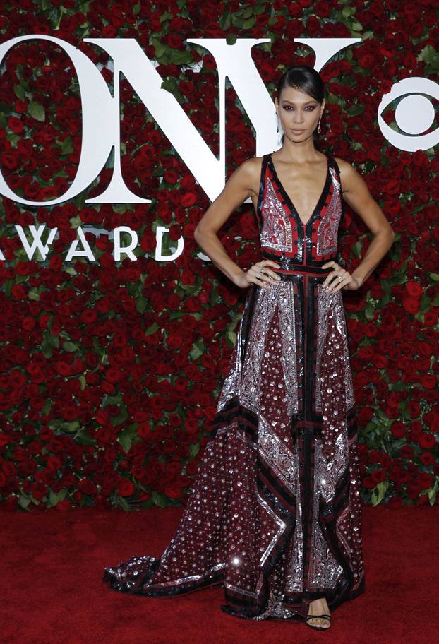 Model Joan Smalls arrives for the American Theatre Wing