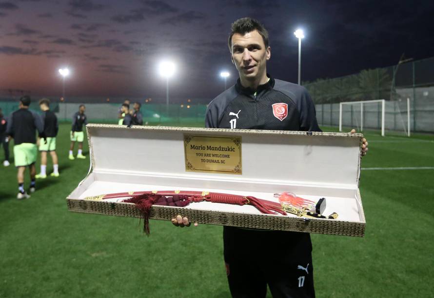 Mandžukić će opet igrati u Ligi prvaka i zaraditi tri puta više