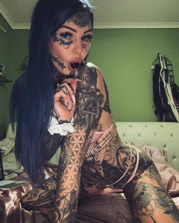 FOTO Istetovirala je 98% tijela i spiskala 200.000 €. Objavila je kako je izgledala: 'Bila si miss!'