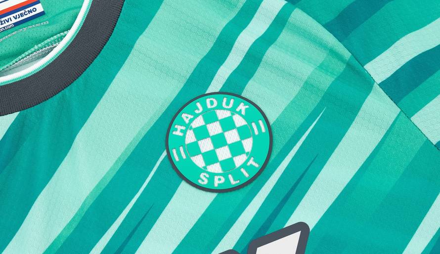 Navijači Hajduka srušili stranicu fanshopa zbog novog dresa, a neki kritiziraju: Zašto zeleni grb