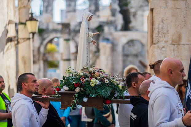 Split: Molitelji na Peristilu okupili su se i ove prve subote u mjesecu