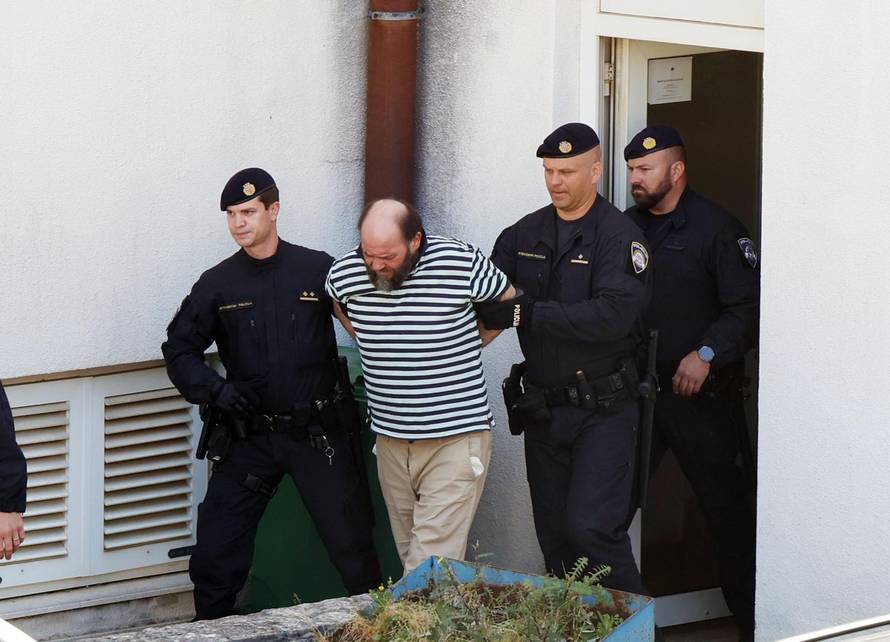 Šibenik: Privođenje Kristijana Aleksića, osumnjičenog za ubojstvo 19-godišnjaka