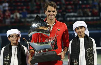 Federer osvojio 78. turnir u karijeri te preskočio McEnroea