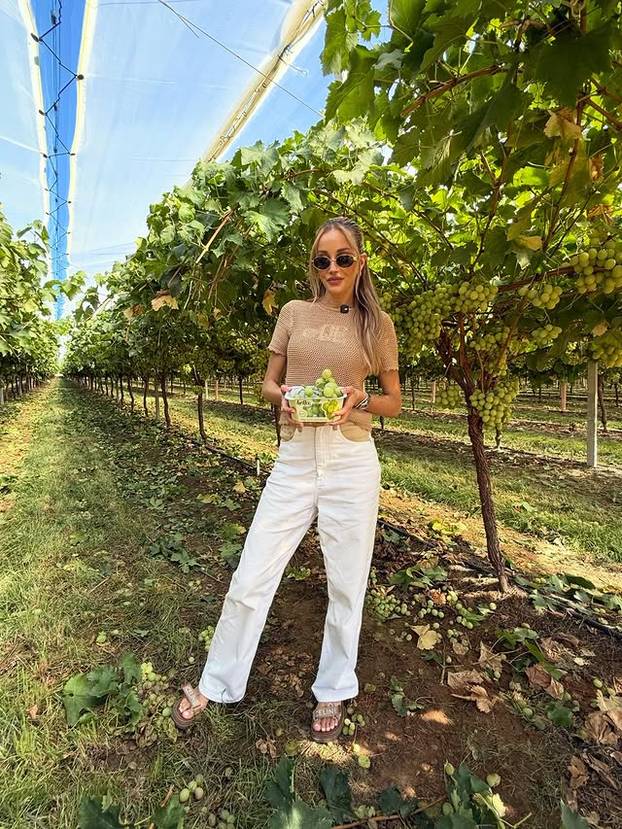 FOTO Svi su ludi za njom! Evo kako je mama četvero djece postala Instagram senzacija