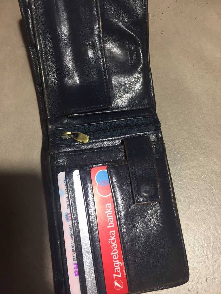 'Javio mi se čovjek koji mi je u kaslić stavio novčanik pun love'