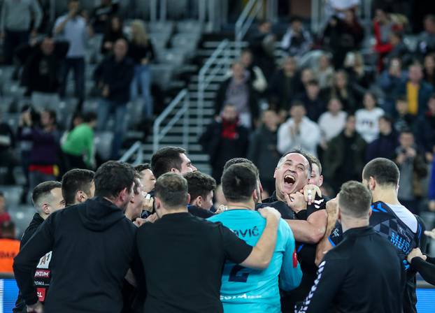 Zagreb: Slavlje rukometaša - PPD Zagreb pobjedio Telekom Veszprem 29:26