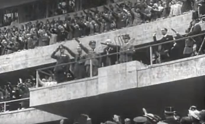 Hitler, Owensova zlata, skandal  na nogometu i naci propaganda
