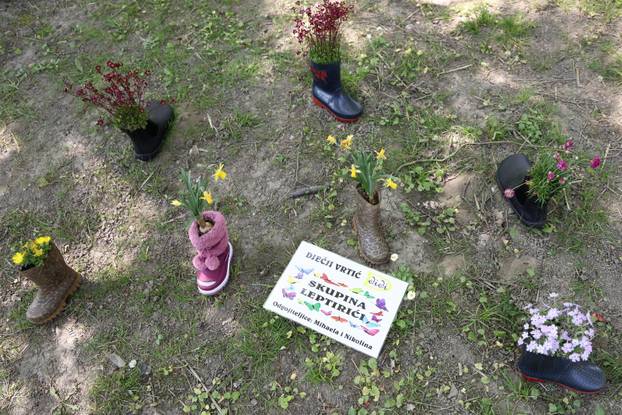 U Dugom selu održan je sajam cvijeća