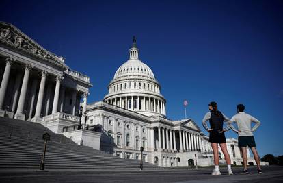 Ogromna krizetina u Americi. Washingtonu prijeti blokada