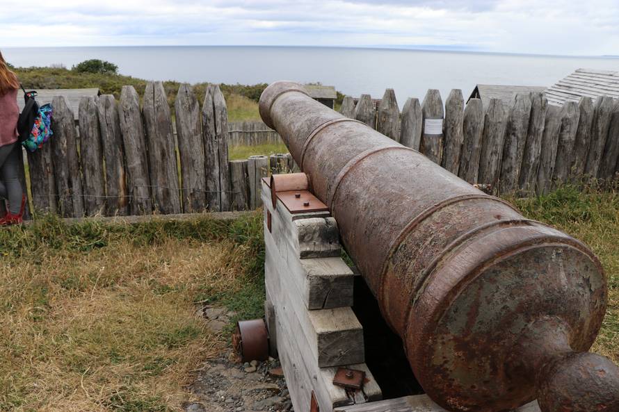 Vjetar nemilice dere, psi šeću i centrom, a napojnicu traže svi