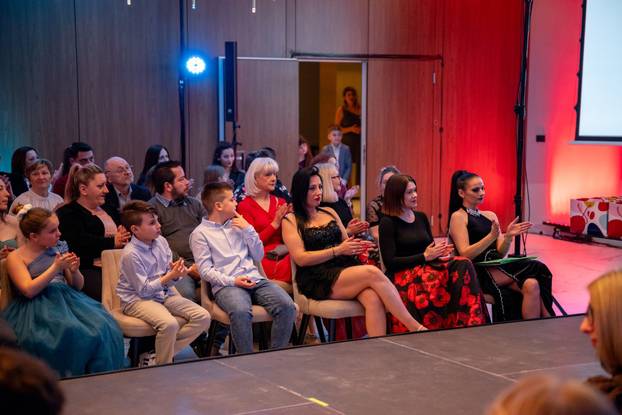 FOTO Najljepša mama Hrvatske 2025. je Šibenčanka Petra Nižić